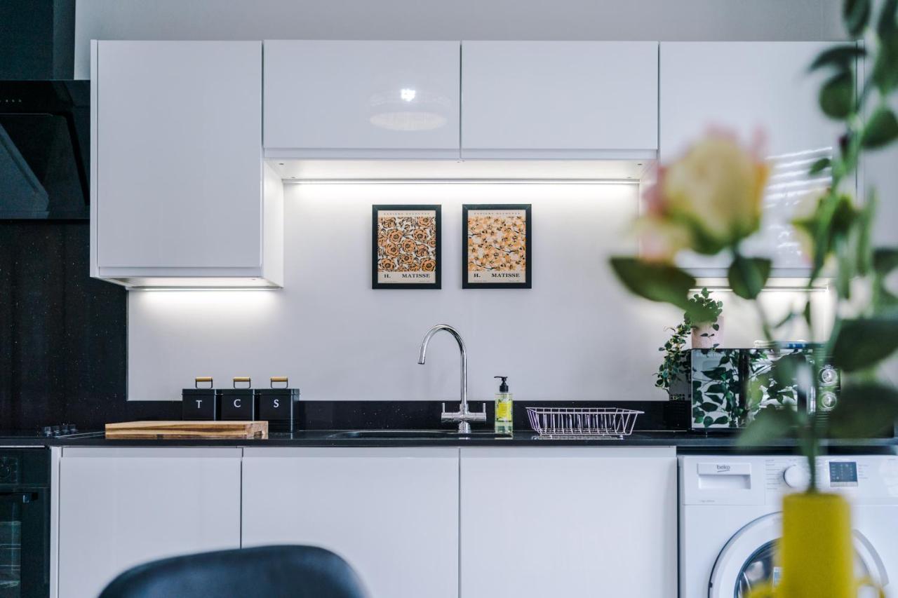 Parkview Place Serviced Apartment Coventry Exterior foto